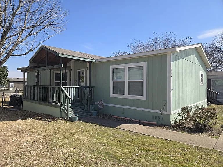 We Buy Ugly Houses Liberty Hill, TX For Cash.
